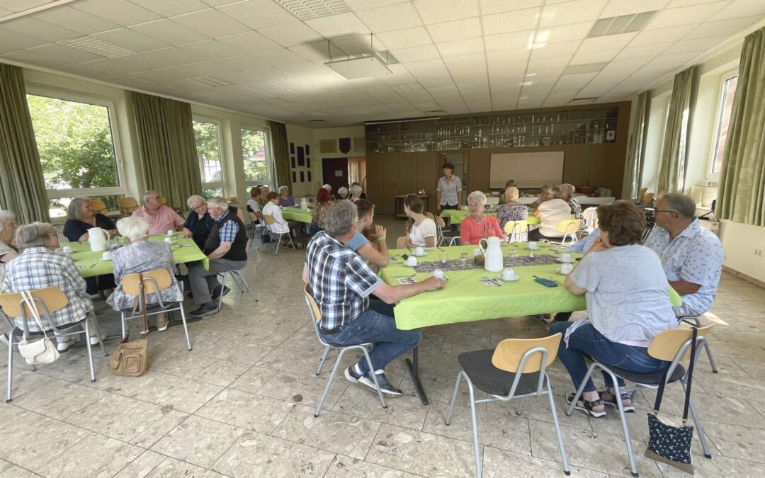 DRK-Ortsverband lädt zum Frühstück