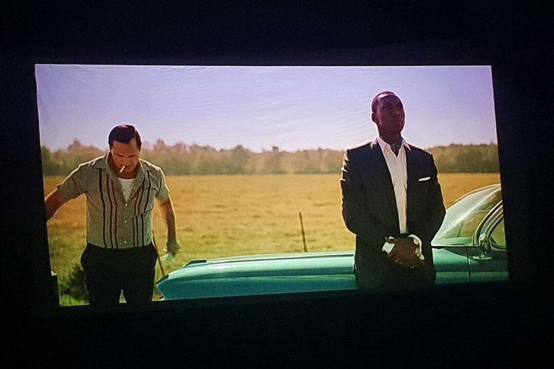 Dorfkino Screenshot Leinwand Green Book