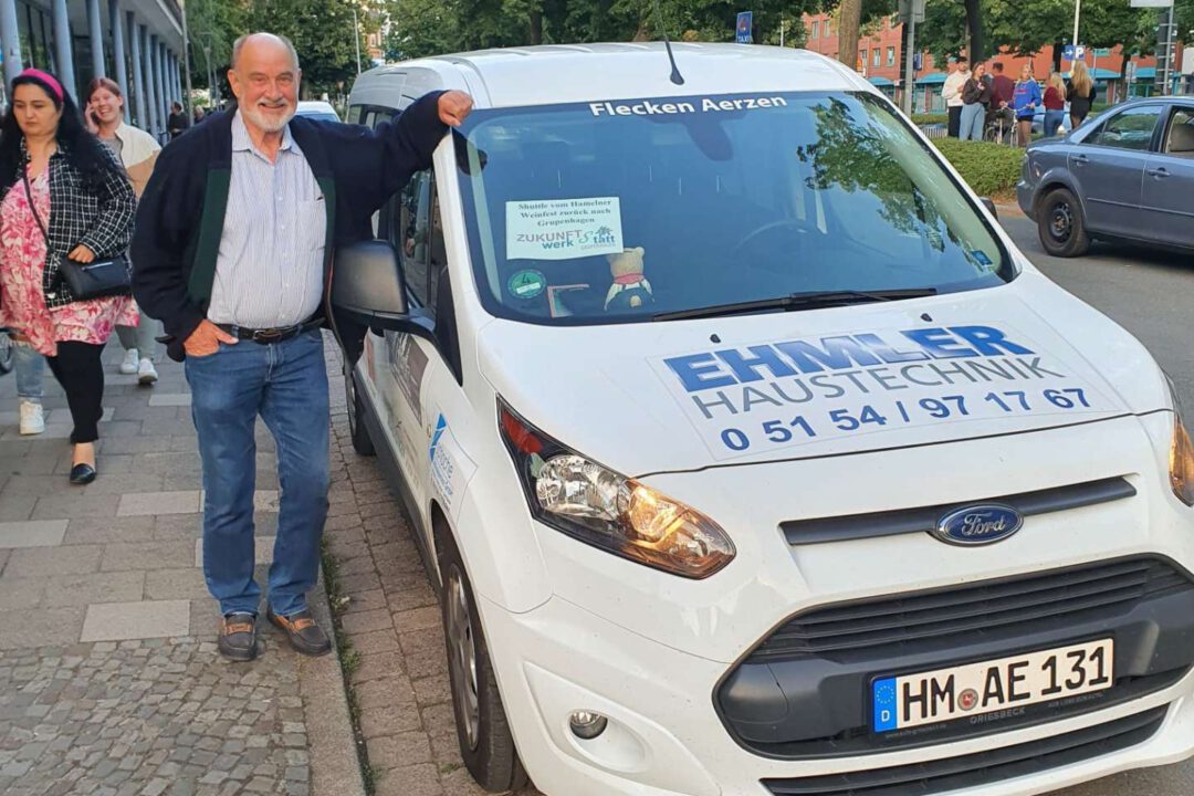Weinfest Hameln Peter Kluwe im Fahrdienst